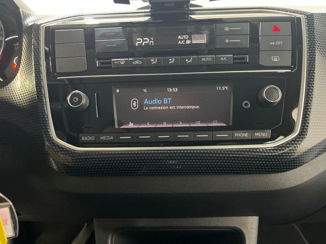 Volkswagen E-Up! - Photo 18