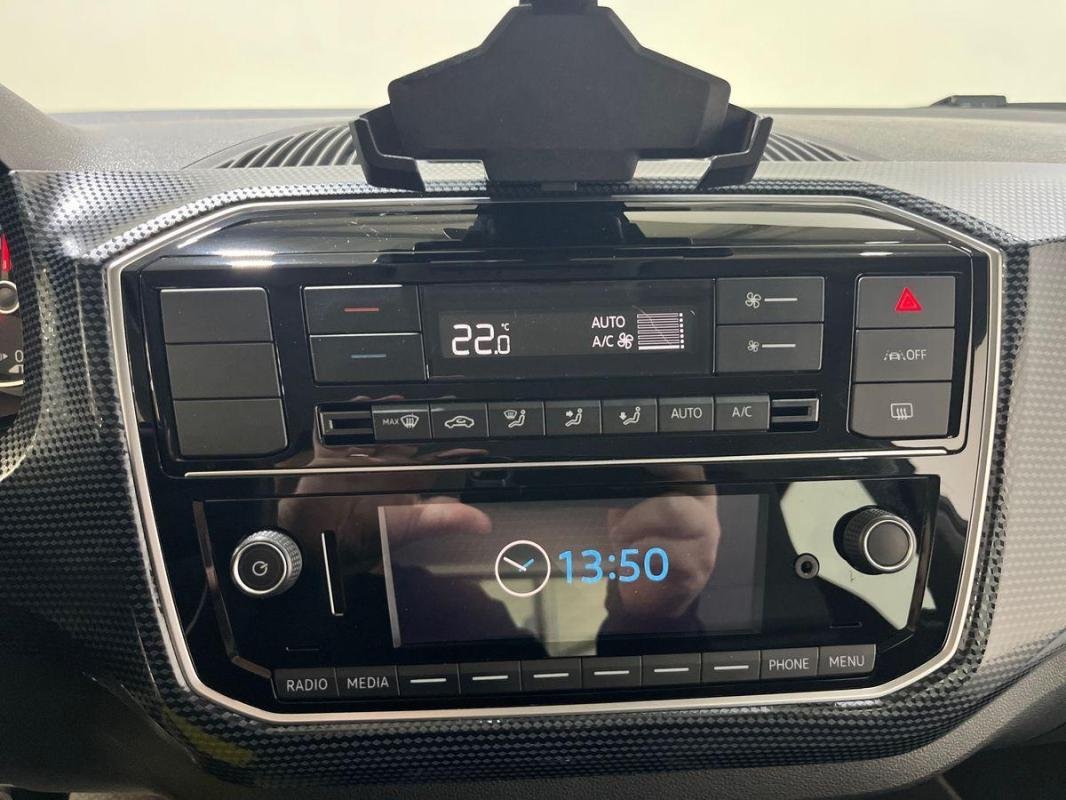 Volkswagen E-Up! - Photo 19