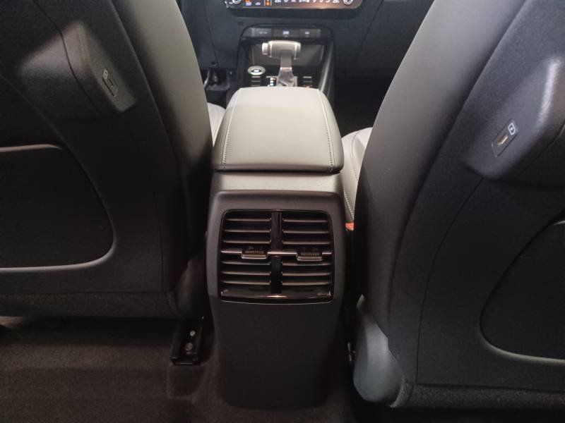 Kia Niro - Photo 36