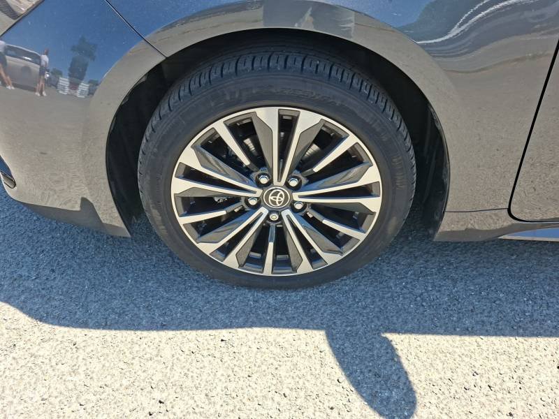 Toyota Corolla - Photo 9