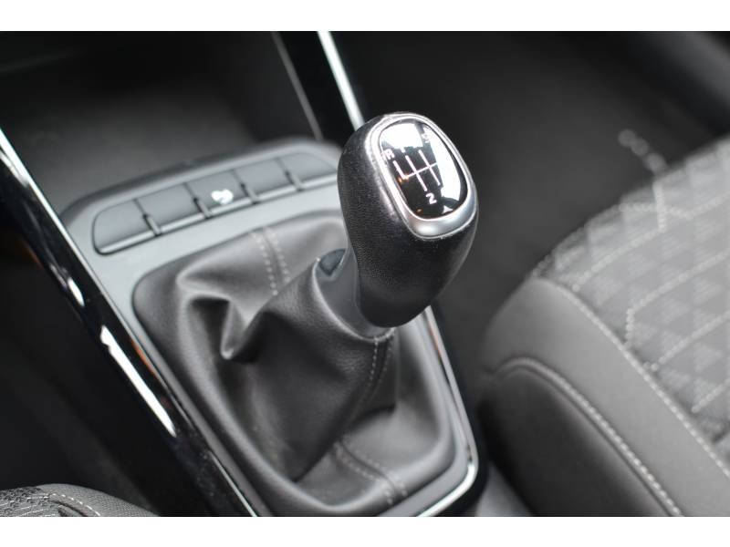 Kia Rio - Photo 19