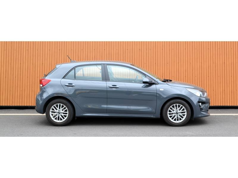 Kia Rio - Photo 34