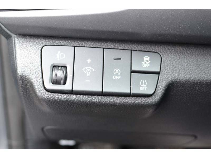 Kia Rio - Photo 48