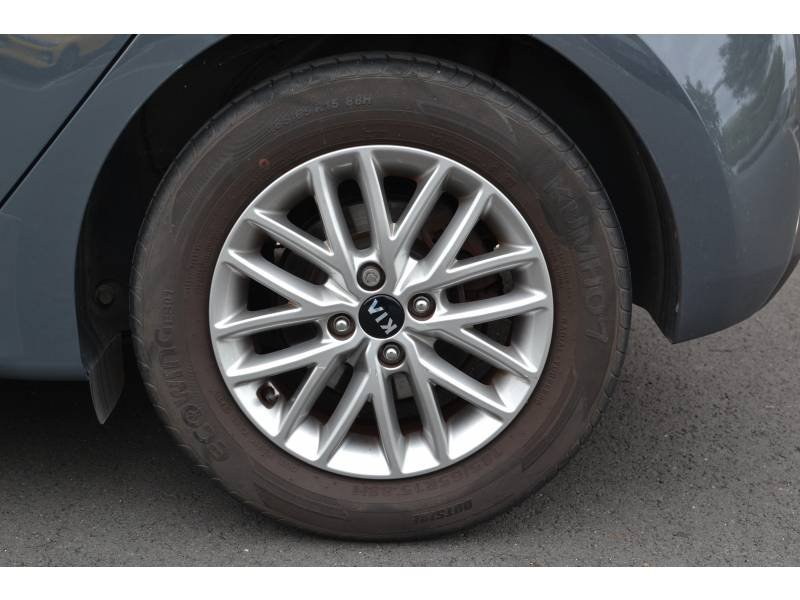 Kia Rio - Photo 6