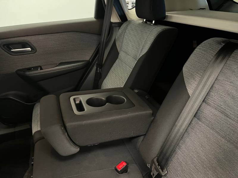 Nissan X-Trail - Photo 24