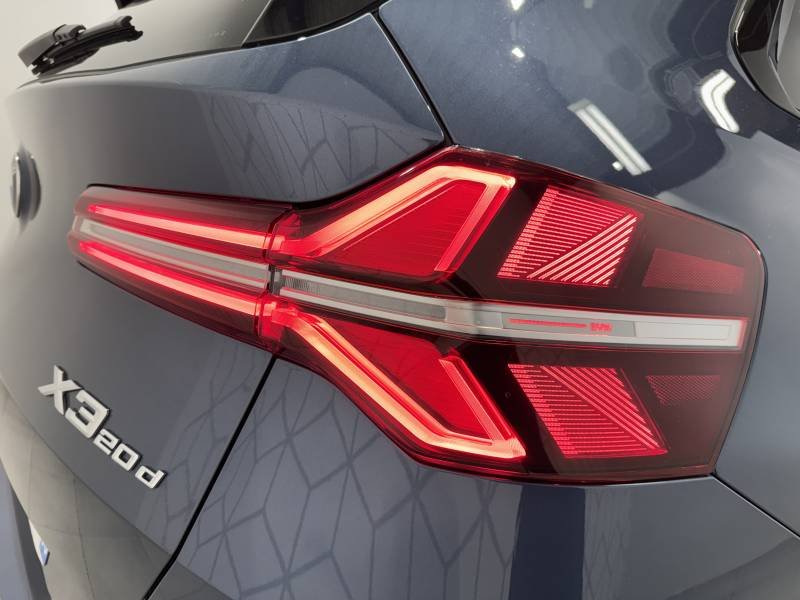 BMW X3 - Photo 16