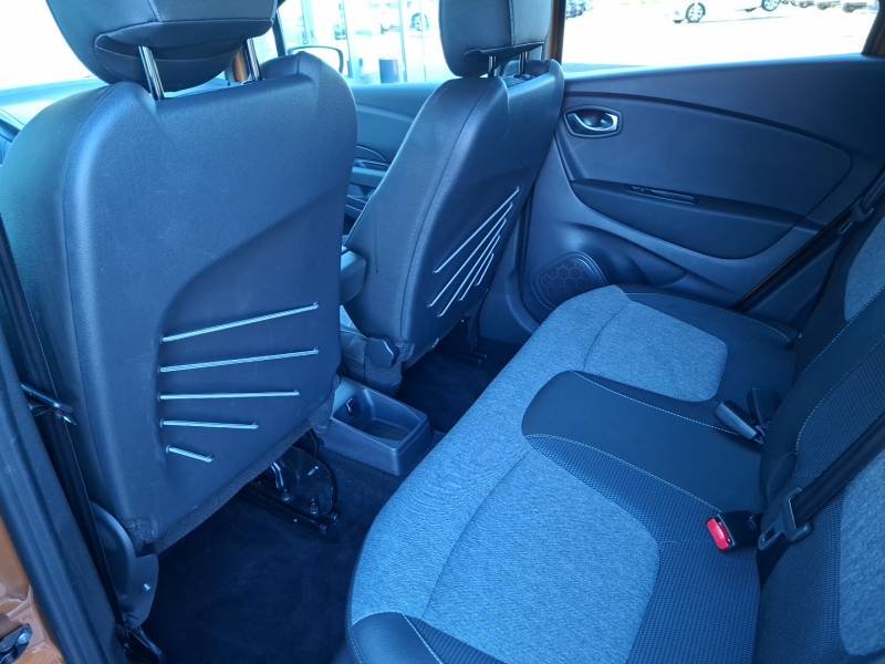 Renault Captur - Photo 19