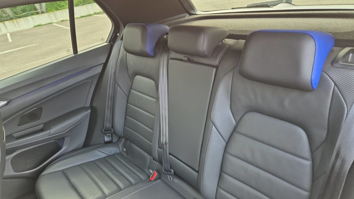 Volkswagen Golf - Photo 9
