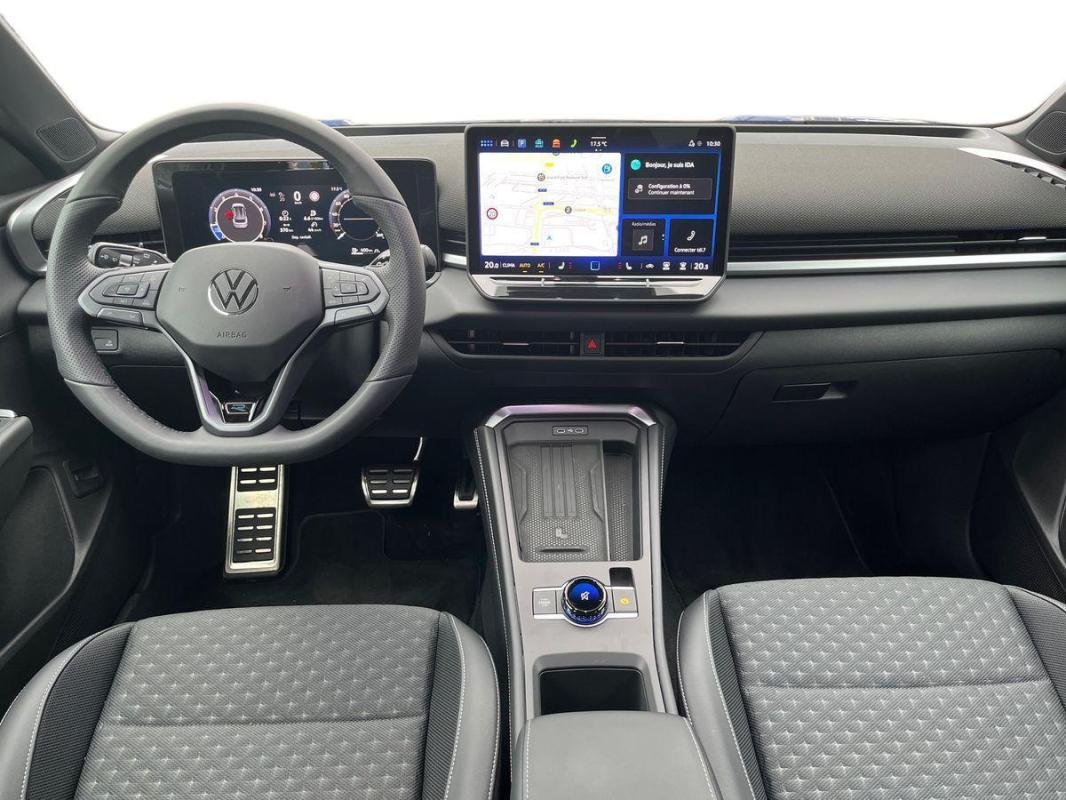 Volkswagen T-Roc - Photo 8