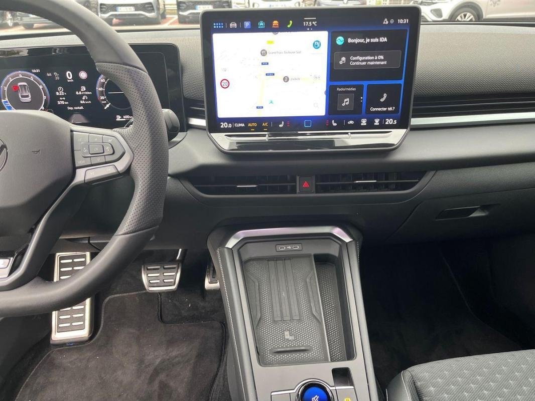 Volkswagen T-Roc - Photo 10