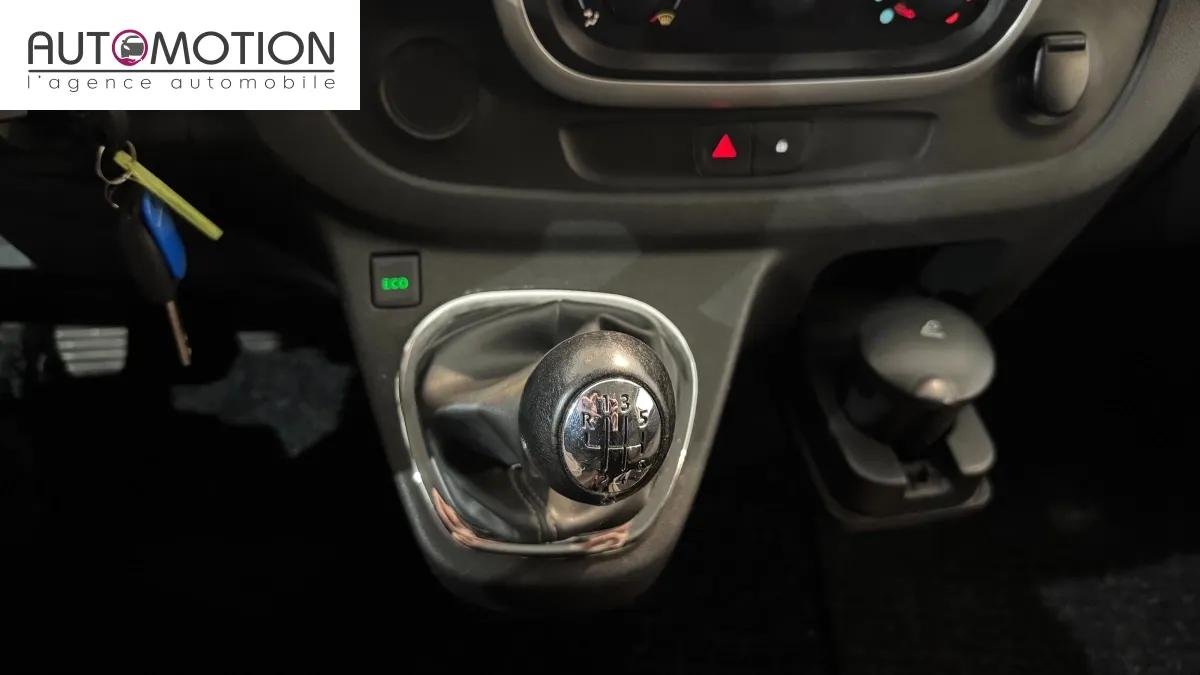 Renault Trafic - Photo 19