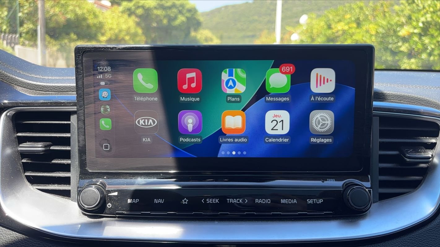 Kia Xceed - Photo 23