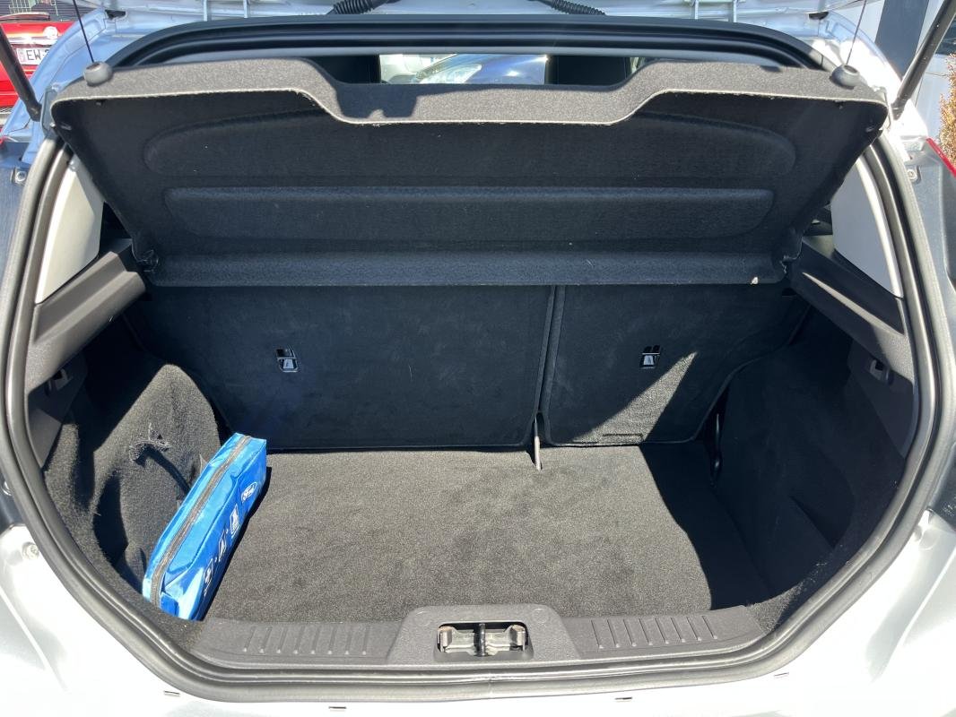 Ford Fiesta - Photo 11