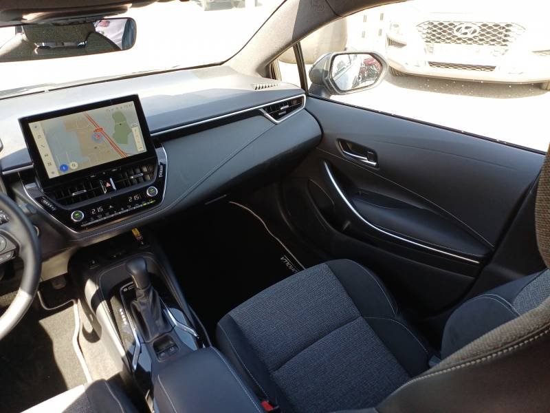 Toyota Corolla - Photo 12