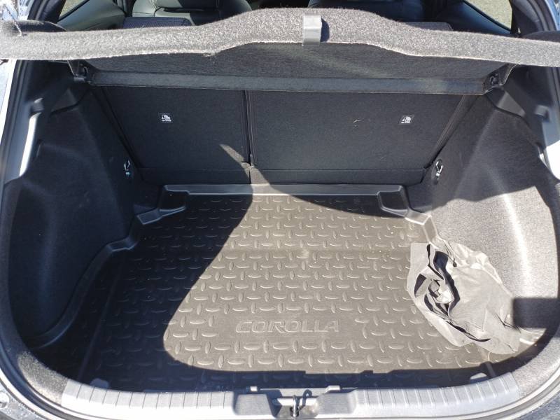 Toyota Corolla - Photo 13