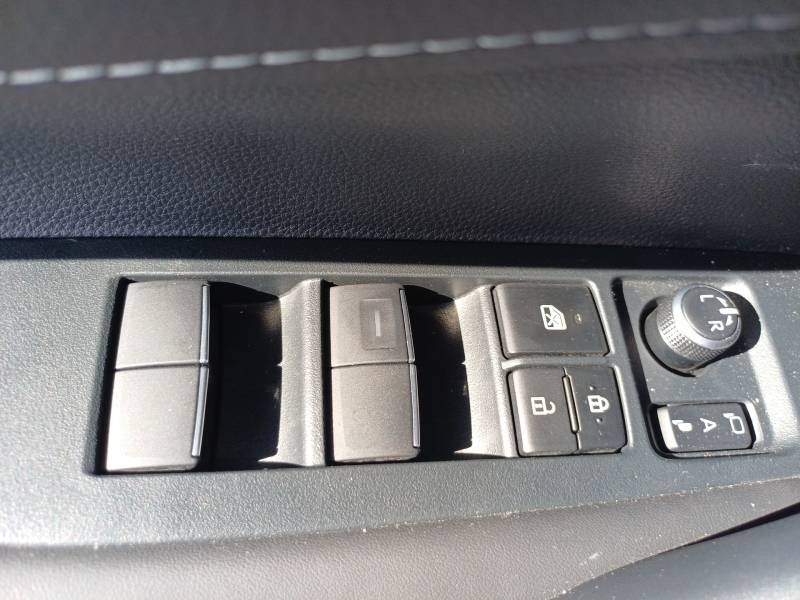 Toyota Corolla - Photo 17