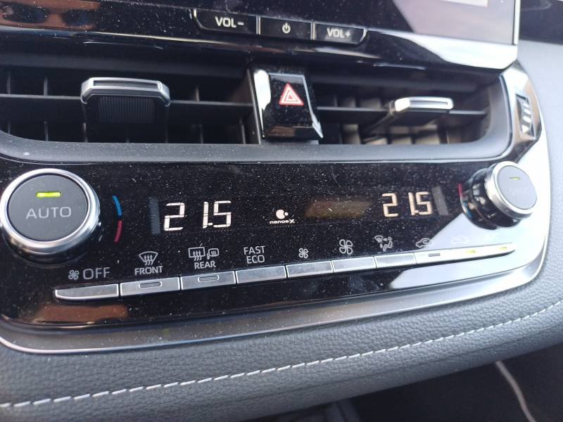 Toyota Corolla - Photo 22