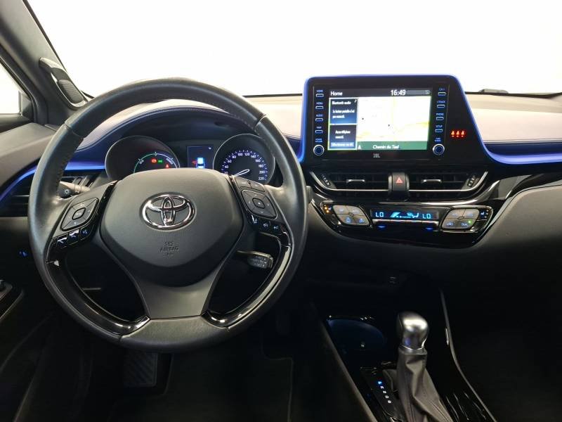 Toyota C-HR - Photo 11