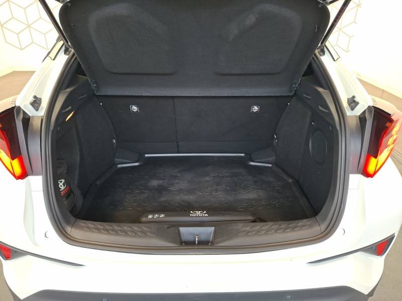 Toyota C-HR - Photo 13