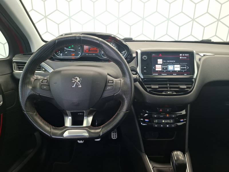 Peugeot 208 - Photo 11