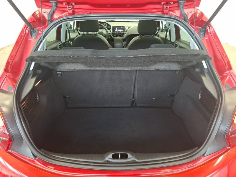 Peugeot 208 - Photo 13