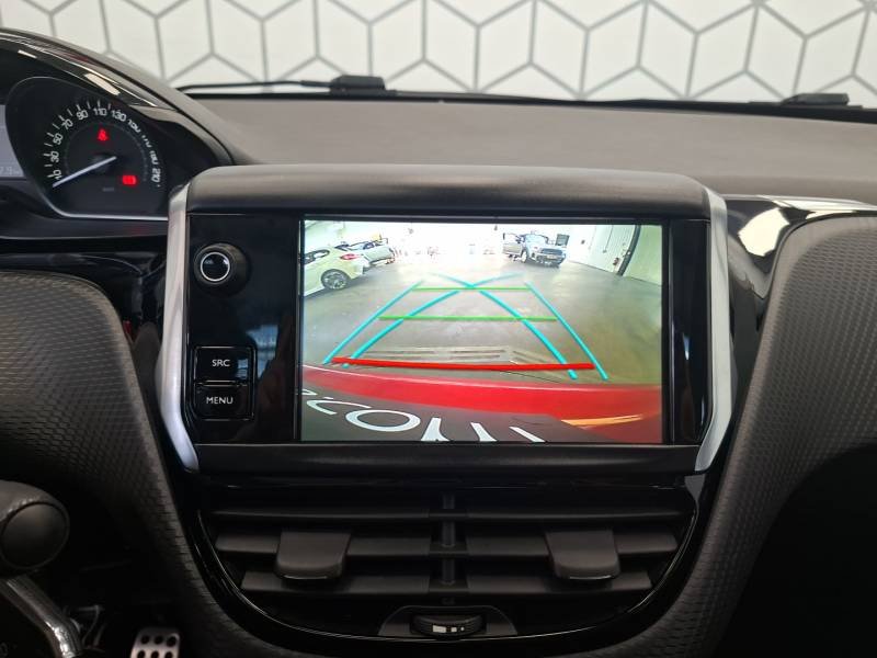 Peugeot 208 - Photo 17