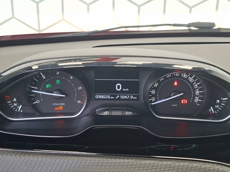 Peugeot 208 - Photo 18