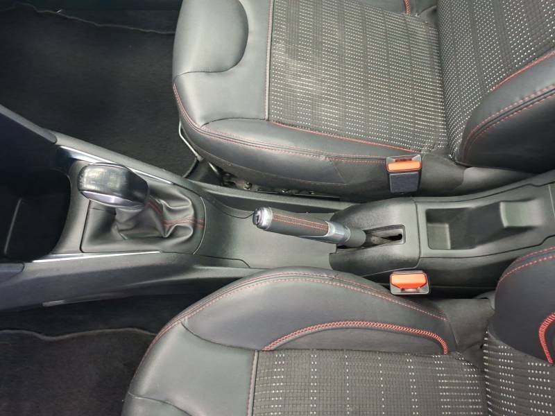 Peugeot 208 - Photo 19