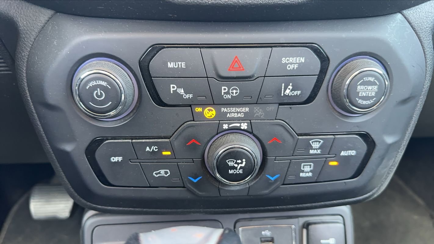 Jeep Renegade - Photo 13