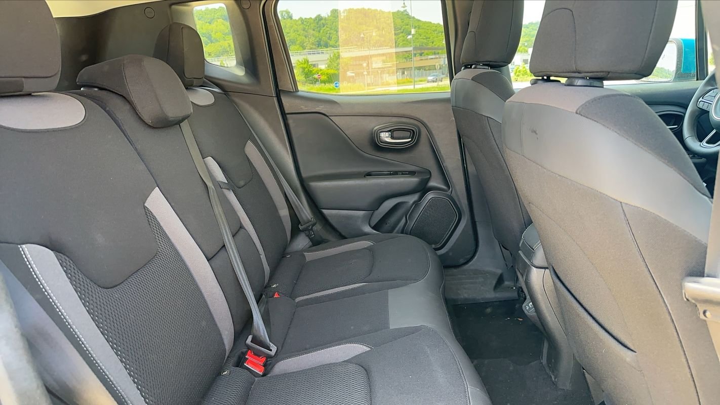 Jeep Renegade - Photo 29