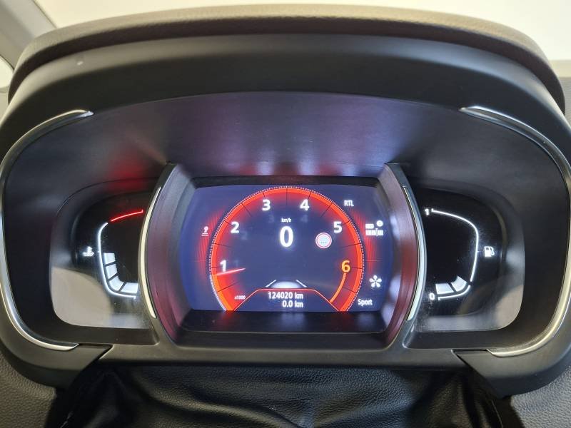Renault Scénic - Photo 17