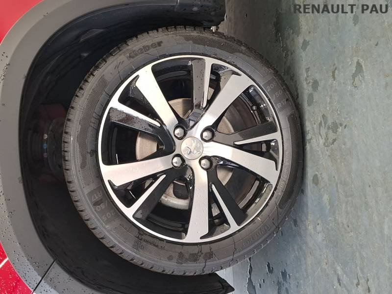 Peugeot 2008 - Photo 10