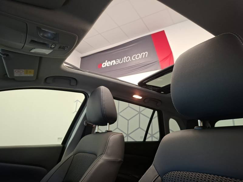 Suzuki s-cross - Photo 21