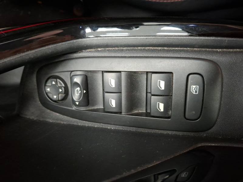 Peugeot 2008 - Photo 14