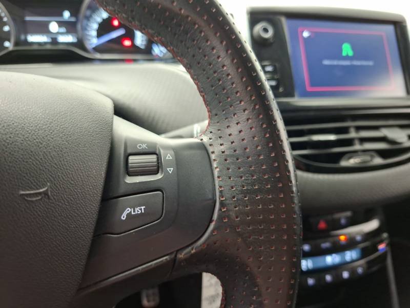 Peugeot 2008 - Photo 16