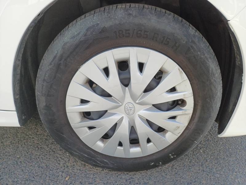 Toyota Yaris - Photo 11
