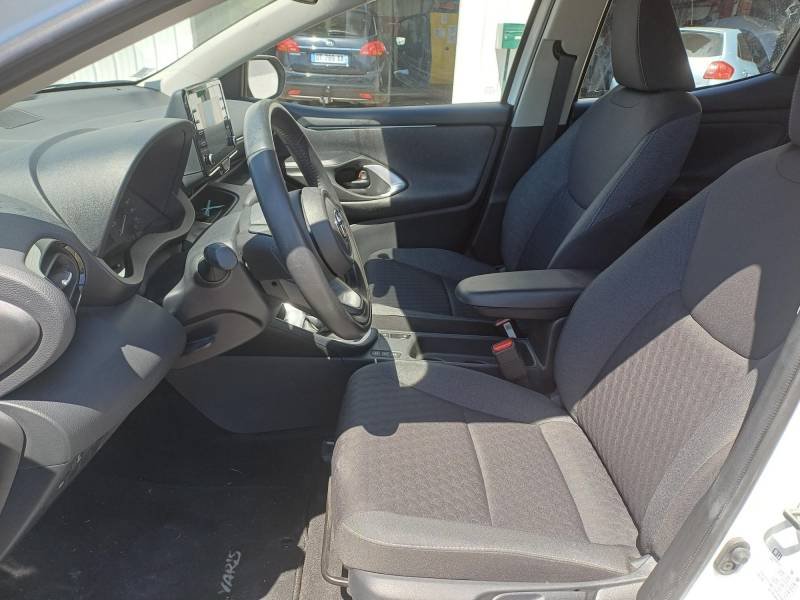 Toyota Yaris - Photo 16