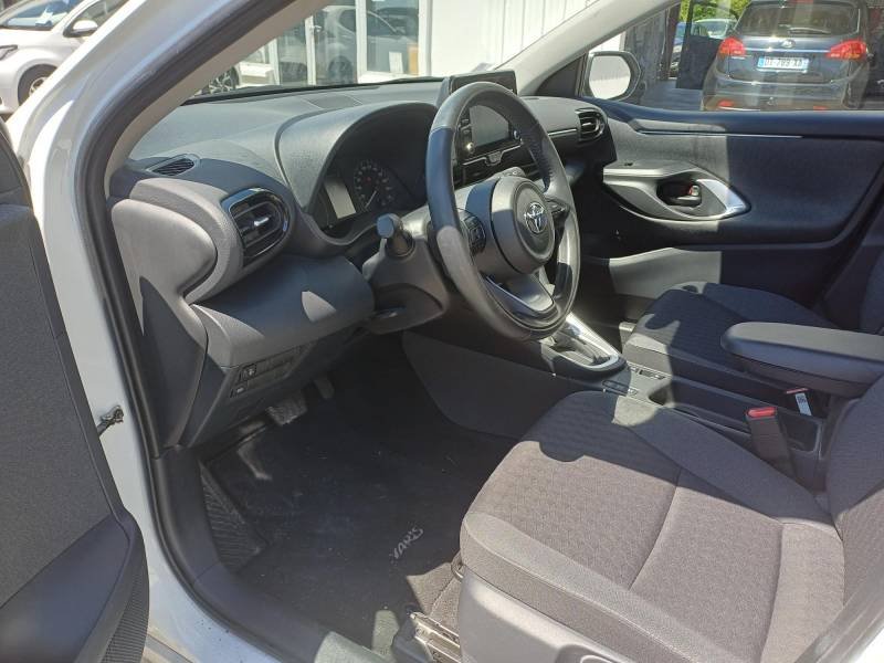 Toyota Yaris - Photo 17