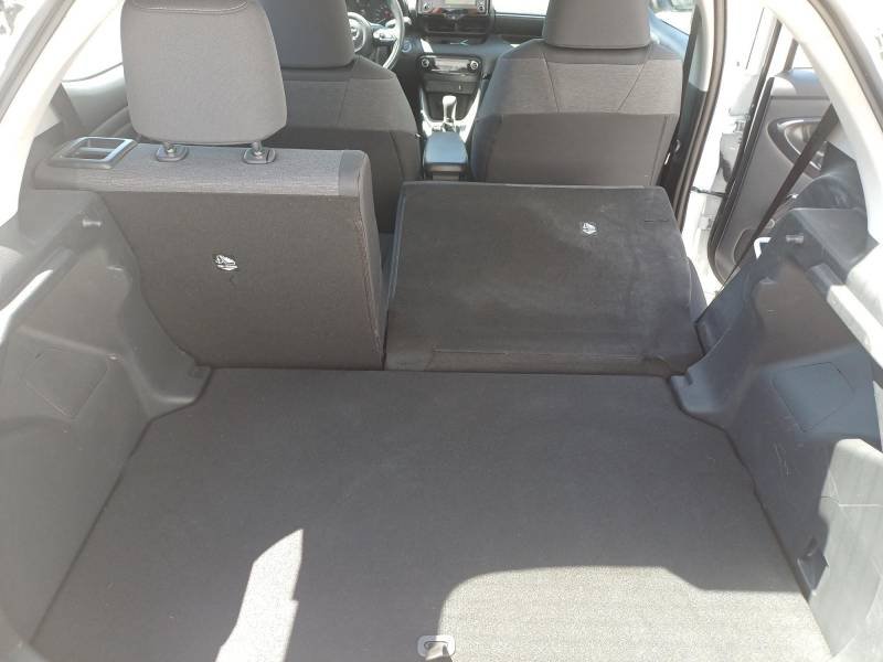 Toyota Yaris - Photo 24