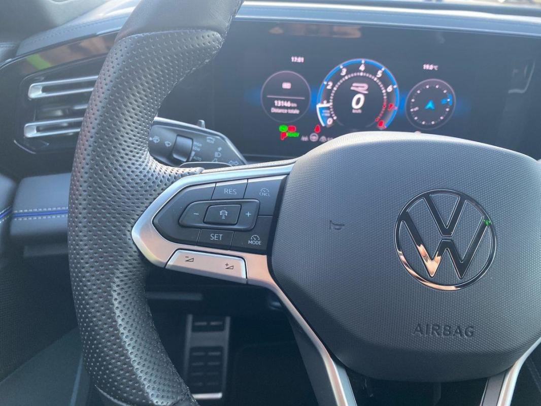 Volkswagen Tiguan - Photo 21