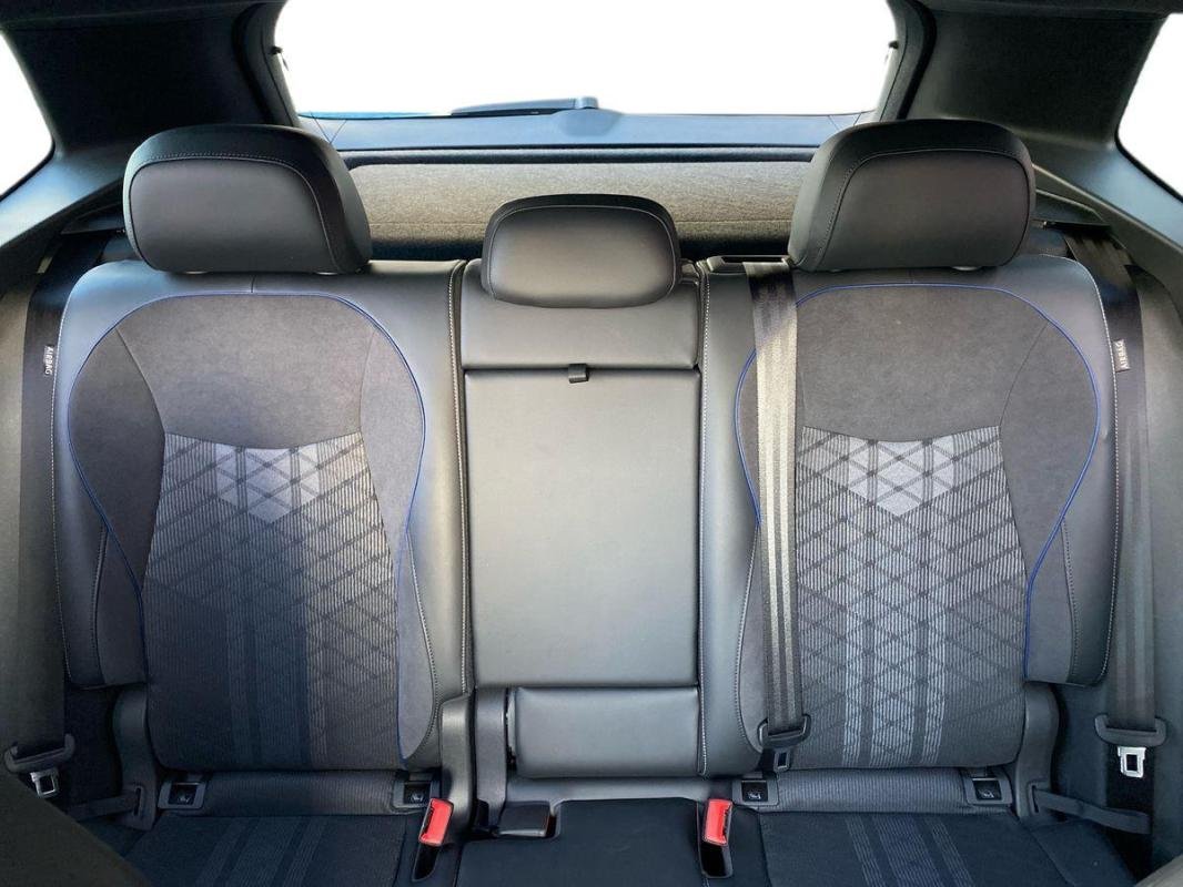 Volkswagen Tiguan - Photo 23