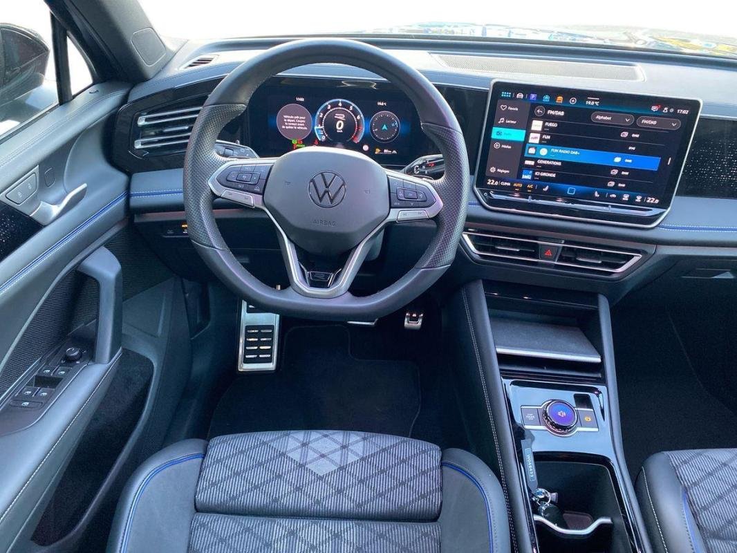 Volkswagen Tiguan - Photo 25