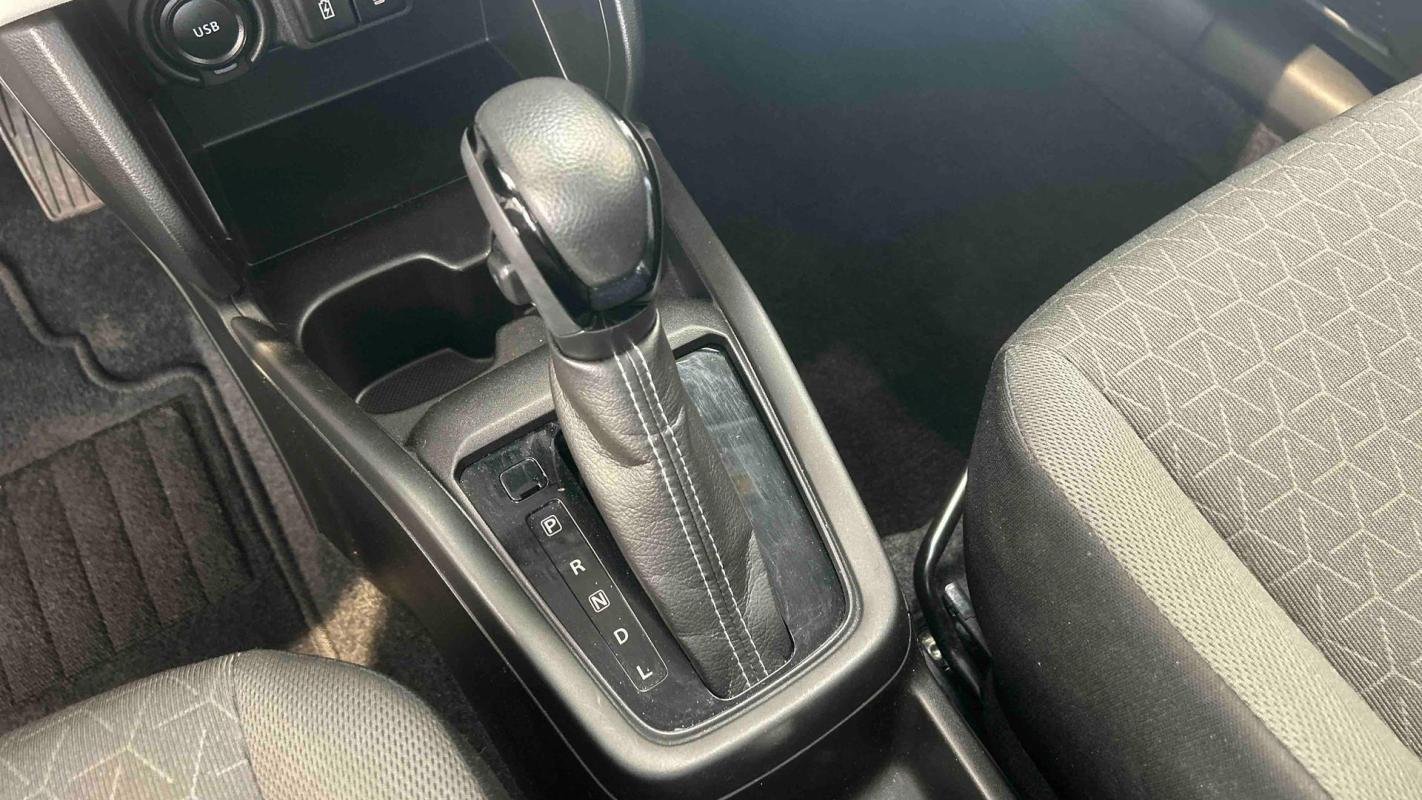Suzuki Swift - Photo 15