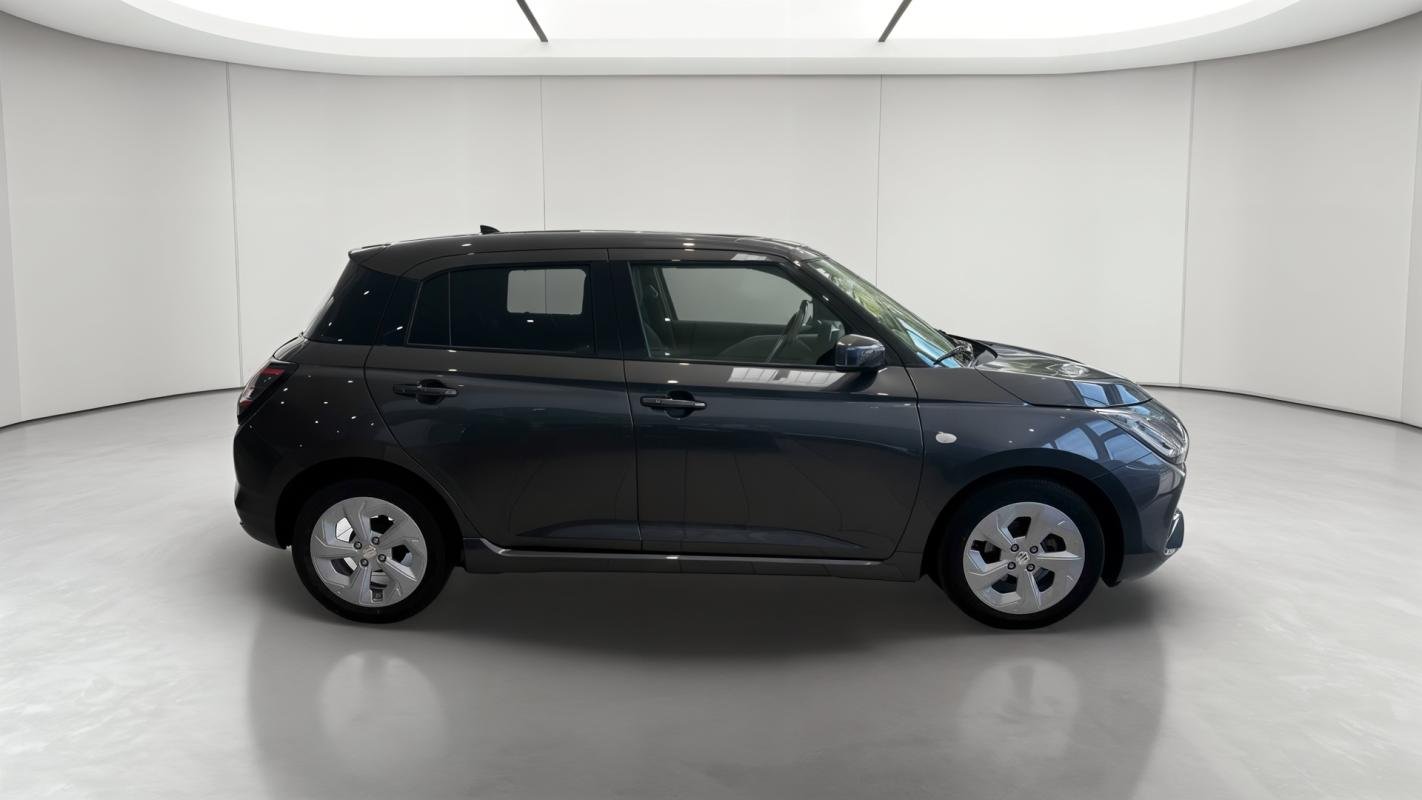 Suzuki Swift - Photo 6