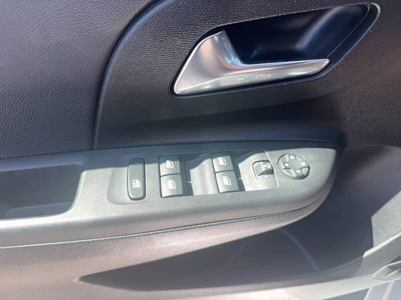 Opel Corsa - Photo 22