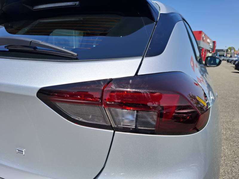 Opel Corsa - Photo 12