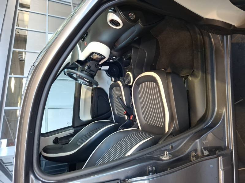 Renault Twingo - Photo 12