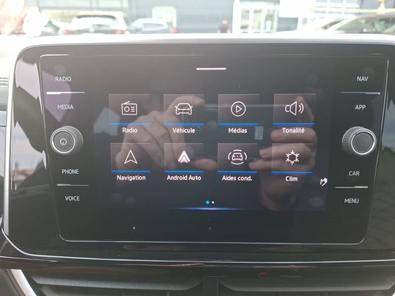 Volkswagen T-Roc - Photo 38