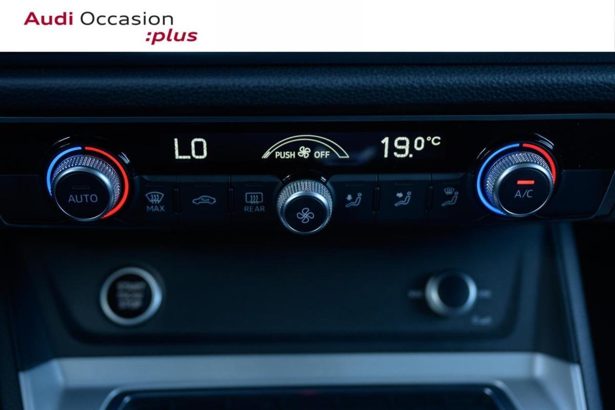 Audi Q3 - Photo 20