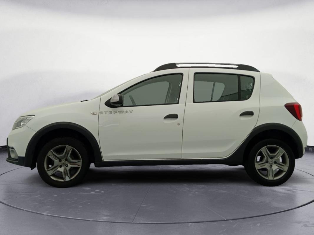 Dacia Sandero II - Photo 2